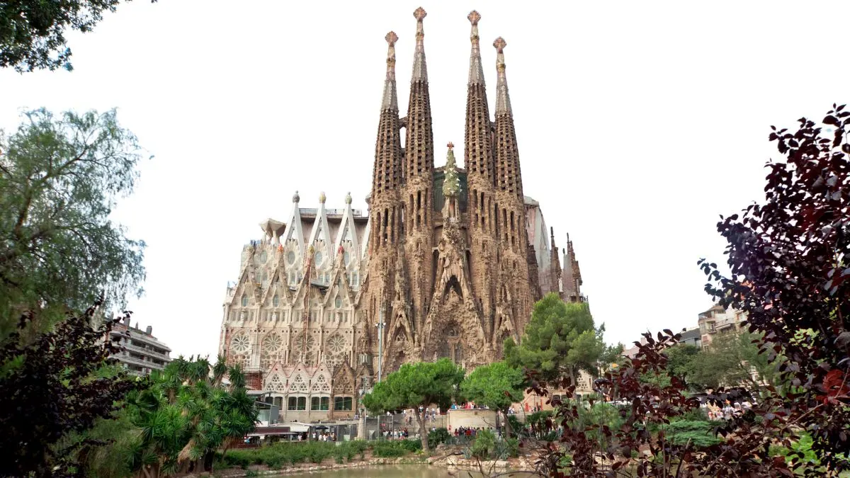 Travel To Barcelona
