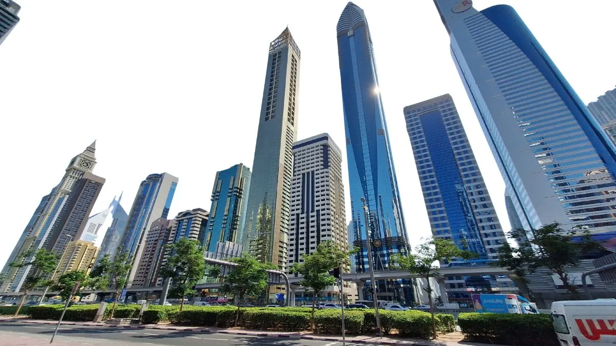 Travel To Dubai