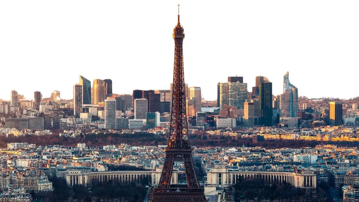 Travel To Paris